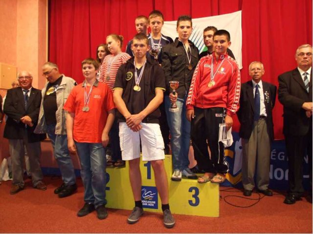 cf_bt-jeunes112.jpg