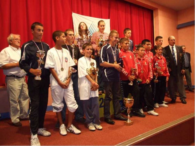 cf_bt-jeunes118.jpg